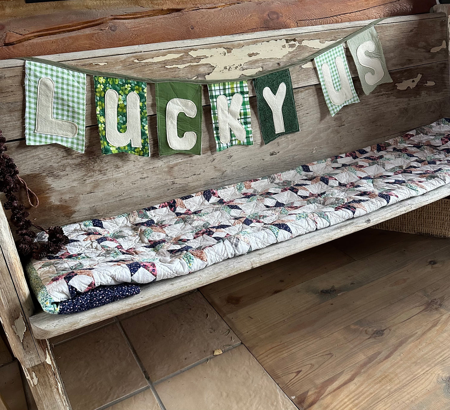 “Lucky US” banner