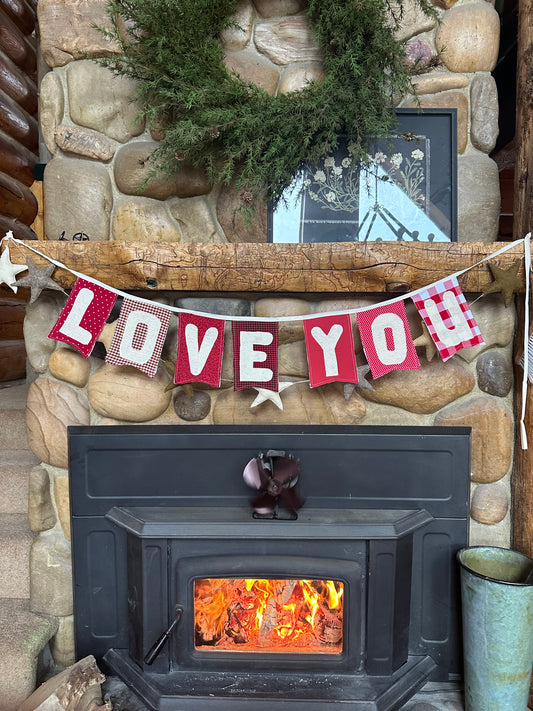 “Love You” Banner